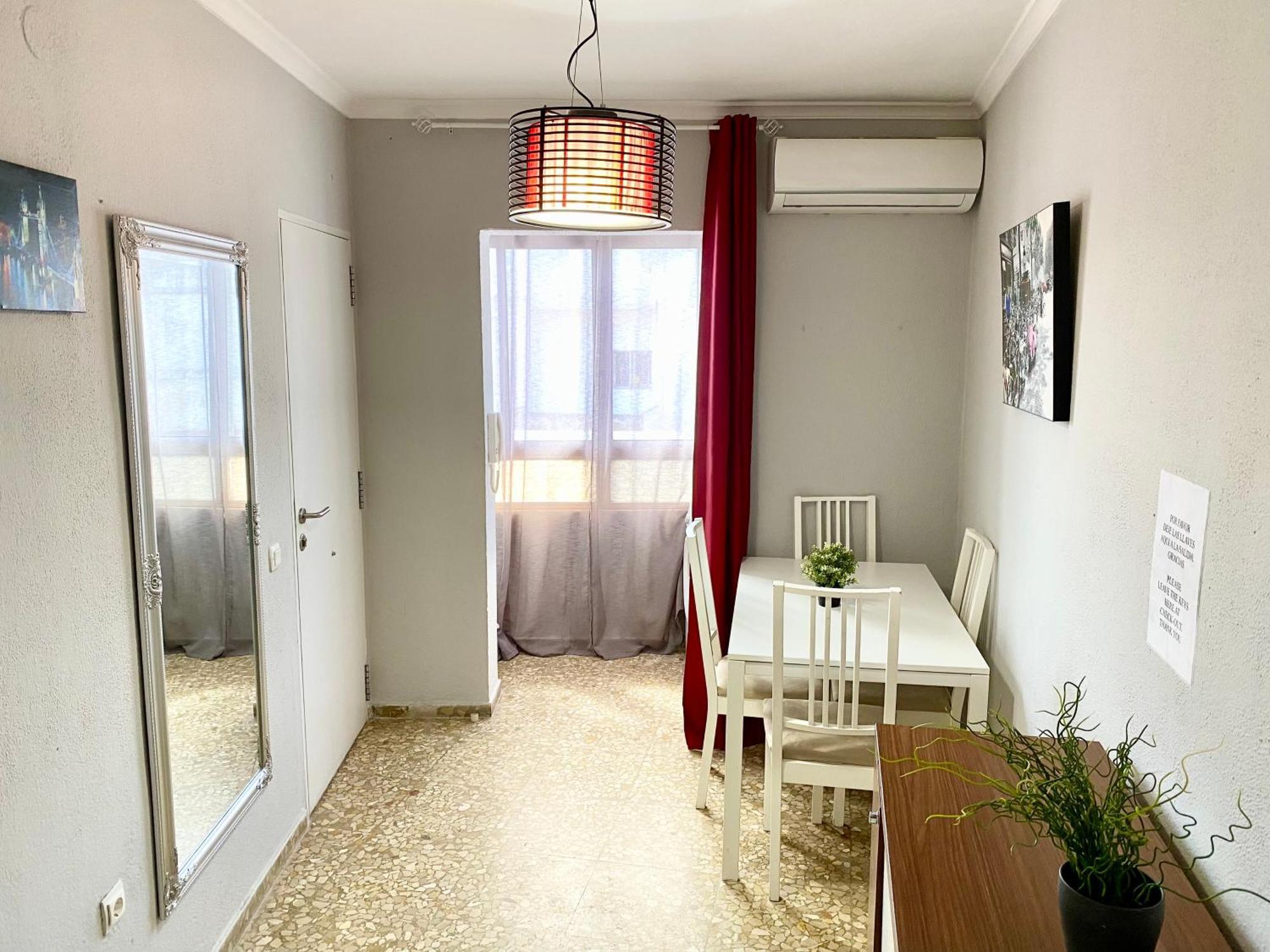Apartamentos Turisticos En Jerez De La Frontera Eksteriør bilde
